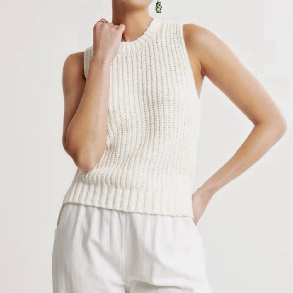 Abercrombie & Fitch Easy Shaker White Ivory Sweater Tank